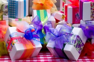 Best return gifts for special occasions