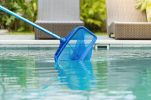 The Benefits of Hiring a Professional for Your Pool Maintenance Needs